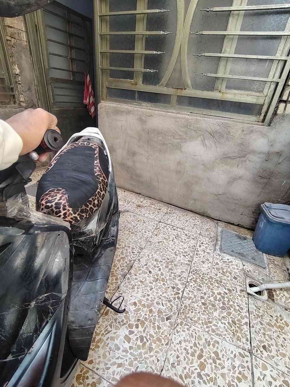 دراجه اللبيع ماكس 140كلشي ما بيه شغلاله نقص بس بركات بغداد شعله رقم ***********
