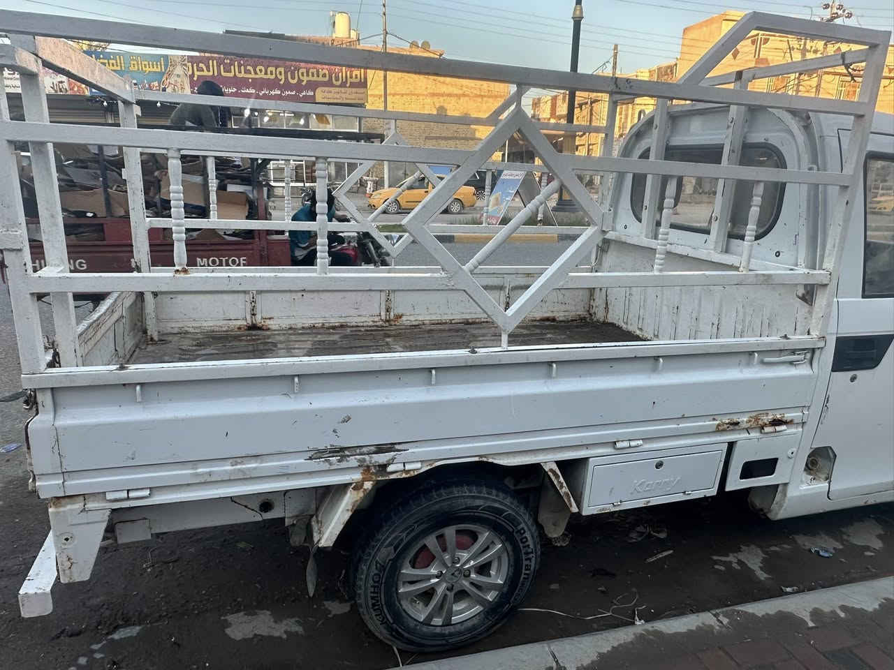 موديل ١٣ محرك جديد كير نظيف حداديه جديده تخم تاير رقم نكليزي بابل شاصي مابيه خياس
سعر ٢٧ وبيه مجال 
مكان كربلاء 
***********
