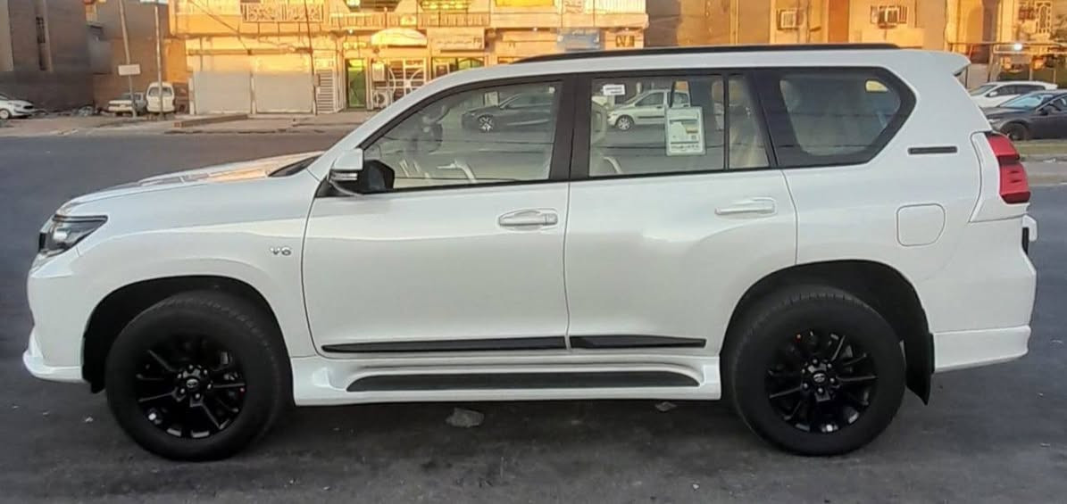 السلام عليكم برادو موديل 2021 رقم بغداد فئة TXS مدنايت اصليه وكالة ساس مكفوله كفاله عامه موصفات فول واحد ع واحد رقم التلفون ***********
