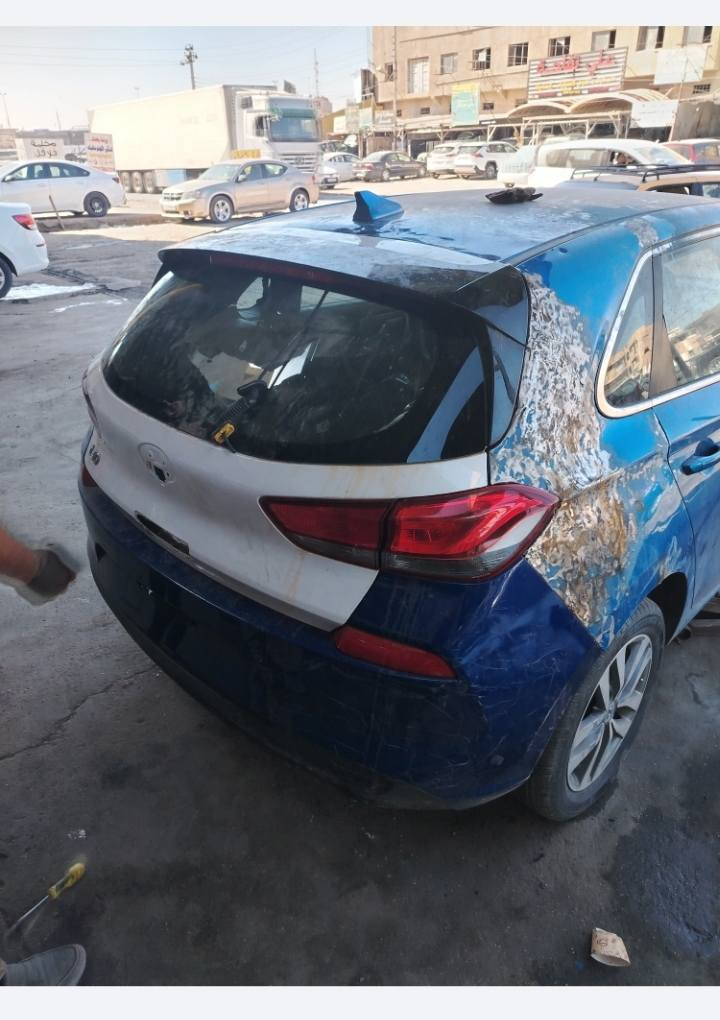 سلام عليكم النتره جيتي هاج باك  موديل 2018وارد امريكي حادثة بنيد وبل عراقي جنطه وجاملق خلفي
مكينه 2000جي ديأي كيري مكينه خير من الله تبريد تفئه شغاله صدر امامي خلفي كله نضيف  رقم كربلاء صاحبه بل محموديه تحويل ثاني يوم  سعر 88وبيه مجال مكاني بغداد التاجي ***********
