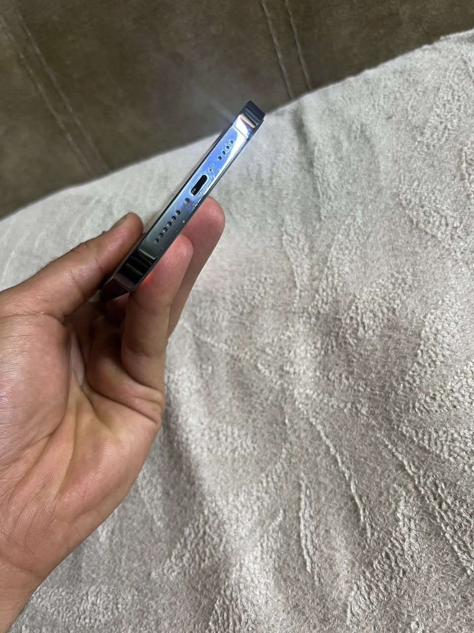 السلام عليكم ايفون 12 برو ماكس 
ذاكرة 256 
بطاريه 79 
جهاز ع وضع الشركه ممفتوح الجهاز 
السعر 600 وبي مجال
مكاني بغداد حي الاعلام 
***********
