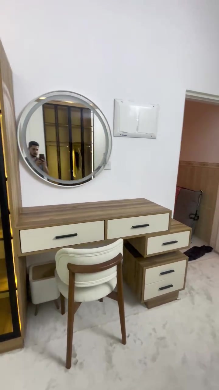 #المهندس_للمطابخ_التركية_والأوربية 
و #غرف_النوم


**إذا كنت صاحب هذا الإعلان وتريد حذفه لأي سبب، رجاءا أرسل رسالة إلى الدعم الفني**