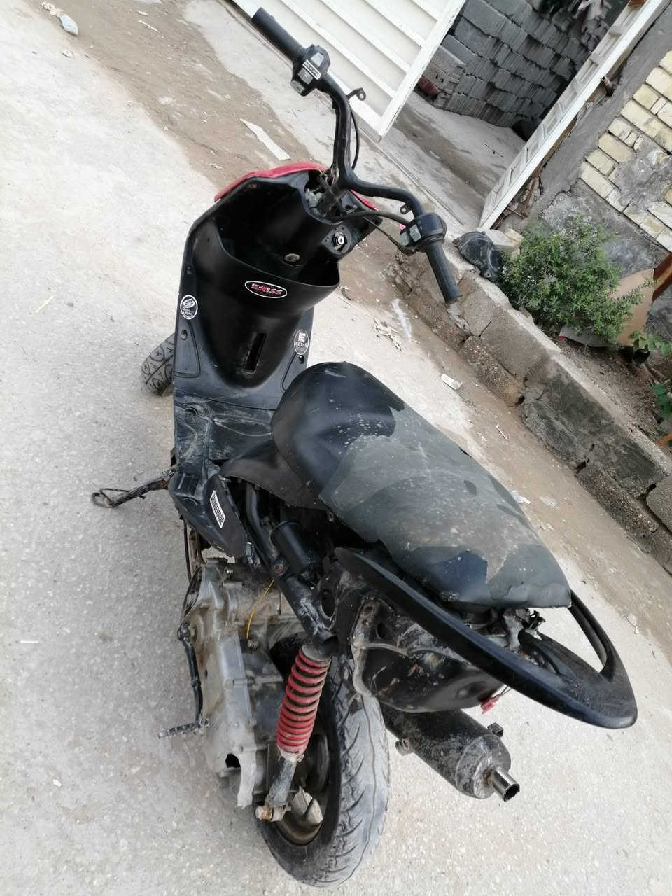 سلام عليكم دراجه ماكس البيع عوزه بس صراصه ريده 200  الف هذه رقمي ***********
