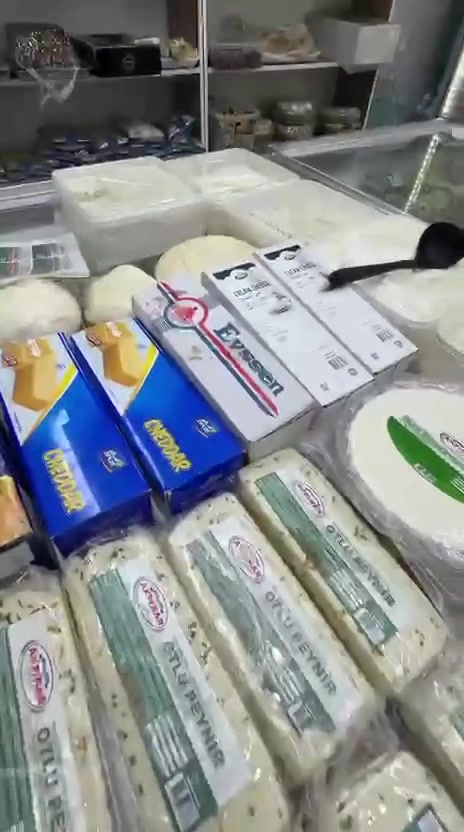 توفرت كافه انواع الاجبان المميزه والمستورده 
تجهيزات الباشق 
بابل #سكندريه مجمع حطين شارع عاشور 
يوجد توصيل @إشارة


**إذا كنت صاحب هذا الإعلان وتريد حذفه لأي سبب، رجاءا أرسل رسالة إلى الدعم الفني**