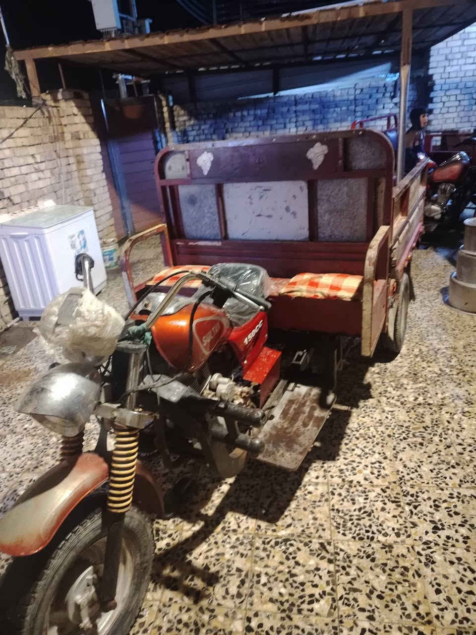 سلام عليكم  سوته البيع وراق كامله موديل 2010    /***********
