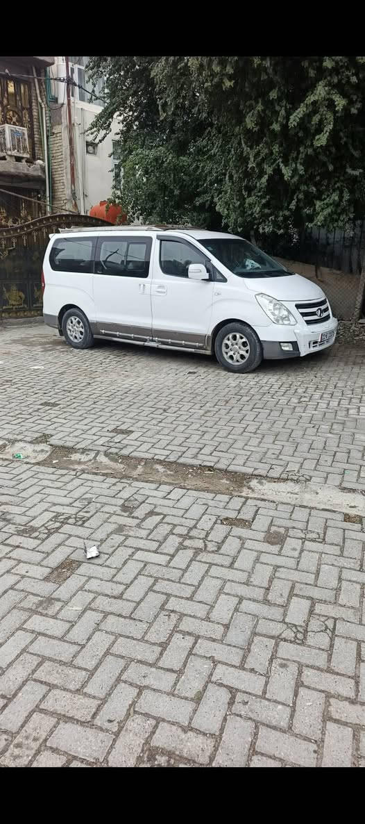 اسلام عليكم سياره ستاركس للبيع 
موديل 2008 
سياره مسكر 
مكينه,7
حداديه تخم تاير سياره جديده مال جناي 
بيه رشات صبغ رقم بغداد  السعر 128 الشراي بيه خير ويدلل 
العنوان  بابل  سياحي 
الرقم و الاستفسار اكثر ***********
