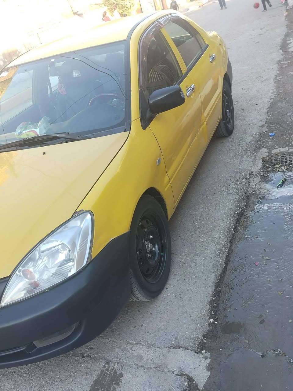 لانسر موديل 2010 كير اوتماتيك رقم بغداد تحويل مباشر مكينة 2000 مكينة وكير وحدادية وتخم تاير جديد جاملغ أمامي وباب خلفي تبديل وصبغ بالبنيد السعر 65 وبي مجال الرقم ***********
