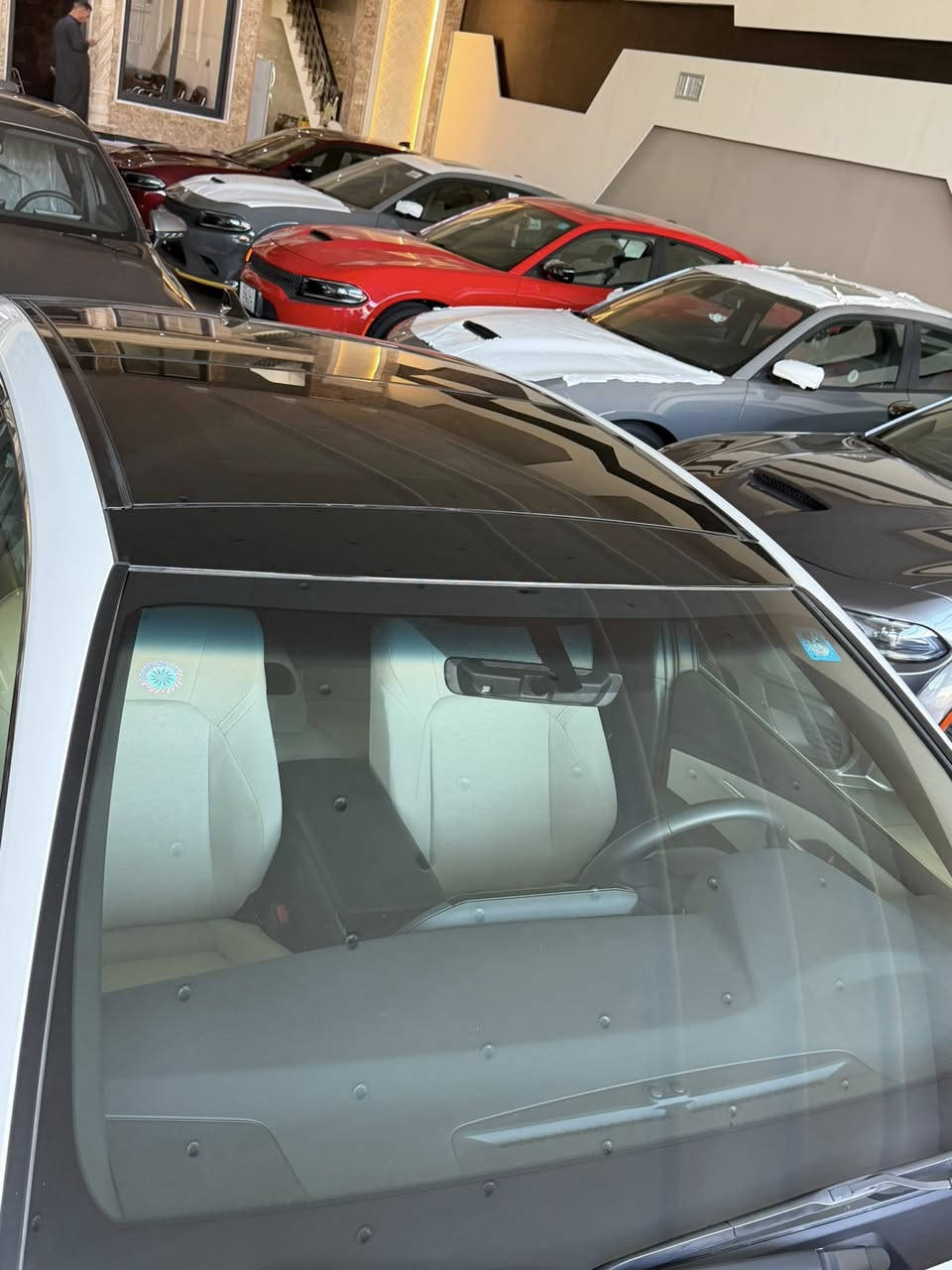 تويوتا كامري 2025 هايبرد LE اعلى مواصفات 
بل كامري ياباني اصلي مو صيني
ضمان شركه ساز  
عندك تبديلات دهن مجانيه وصيانه كامله مجانيه
 زيرو
مرقم بغداد ب اسمي 
سيارة فول مواصفات
كامرة خلفية دوارة 360 درجة
كشن سايق كهرباء
لايت اربع عدسات زينون
لدات امامي خلفي
رادارات محيطيه
بانوراما  باقي المواصفات معروفه اعلى مواصفات 
ماكو فوكاها

للتواصل :: ***********
