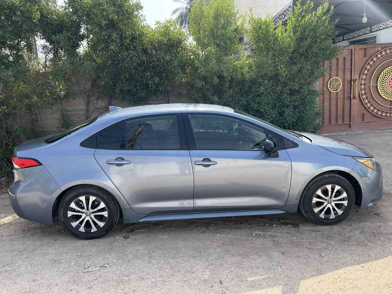 تويوتا كورلا 2022
LE ياباني اصلي بانزين +  هايبرد

وارد امريكي موديل 

2022

محرك 1800 

رادار امامي 

تحديد مسار 

مانع تصادم 

توقف ذاتي عند الاقتراب 

لدات اماميه لايت زينون بلادي عالي ناصي

شاشه كبيره  📲Android Auto/car play

كامره خلفيه 📷

هاند بريك بصمه كهرباء 

اوتو هولد ⭕️

فول تحكمات ستيرن 

كروز مثبت سرعه   

حساس اطارات   

حادث السياره  جاملغ وبنيد 

مكان السياره ديالى الخالص

***********
