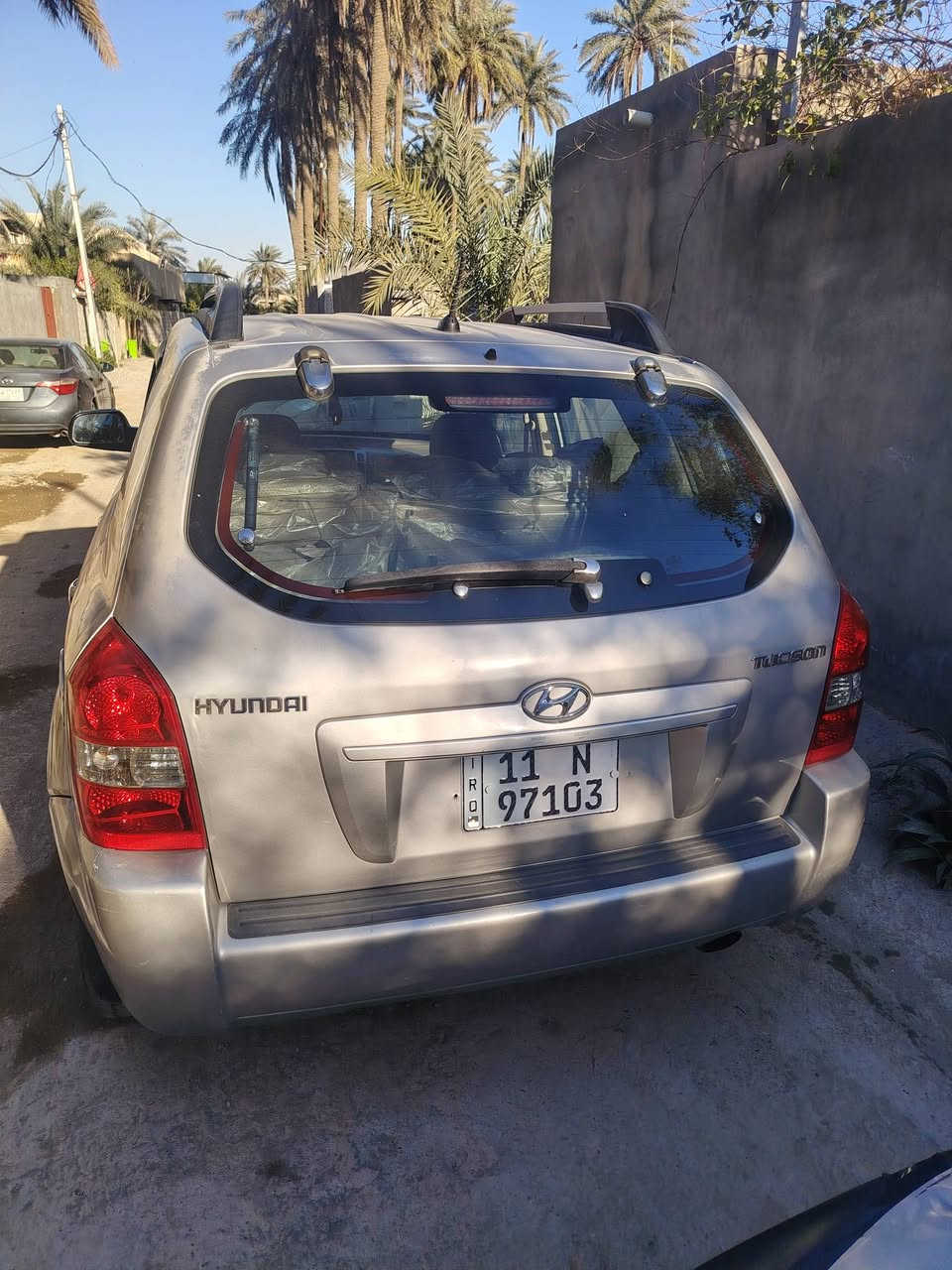 السلام عليكم
توسان 2009 خليجي محرك 2000 مكفوله كفاله عمامه صدر تايرات كله جديد ماشيه 120 بيها ملاحظات بسيطه رقم بغداد الجديد هزه جديده بيها جراد البنيد والصندوك وشويه من القماره الاستفسار اكثر ع الرقم ***********
