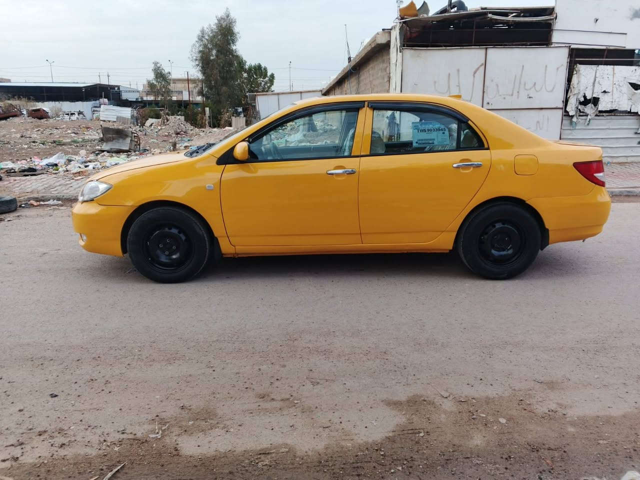 سلام عليكم بي واي دي BYD موديل 11 F3 گير ومكينه مكفولات گير عادي سيارة مصبوغه عام اثر جراد+للجماليه فقط تخم تاير جديد سيارة خير من الله سعر 45 وبيها مجال بسيط متواجد رقم واتساب ***********
