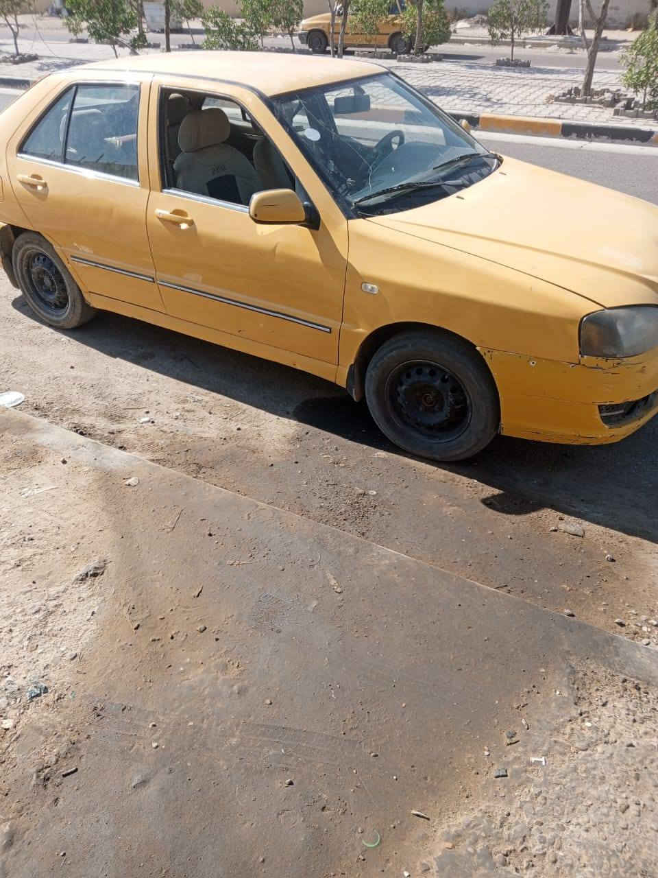 مروس وللبيع 
شيري كوين مكفوله من الضربه بساتم سيفيه محرك وكير بكارتون سياره كل كهربائياته شغاله رقم بغداد سنويه عظم السعر 12 وبيه مجال الحسينيه شارع المرور واسب فقط***********
