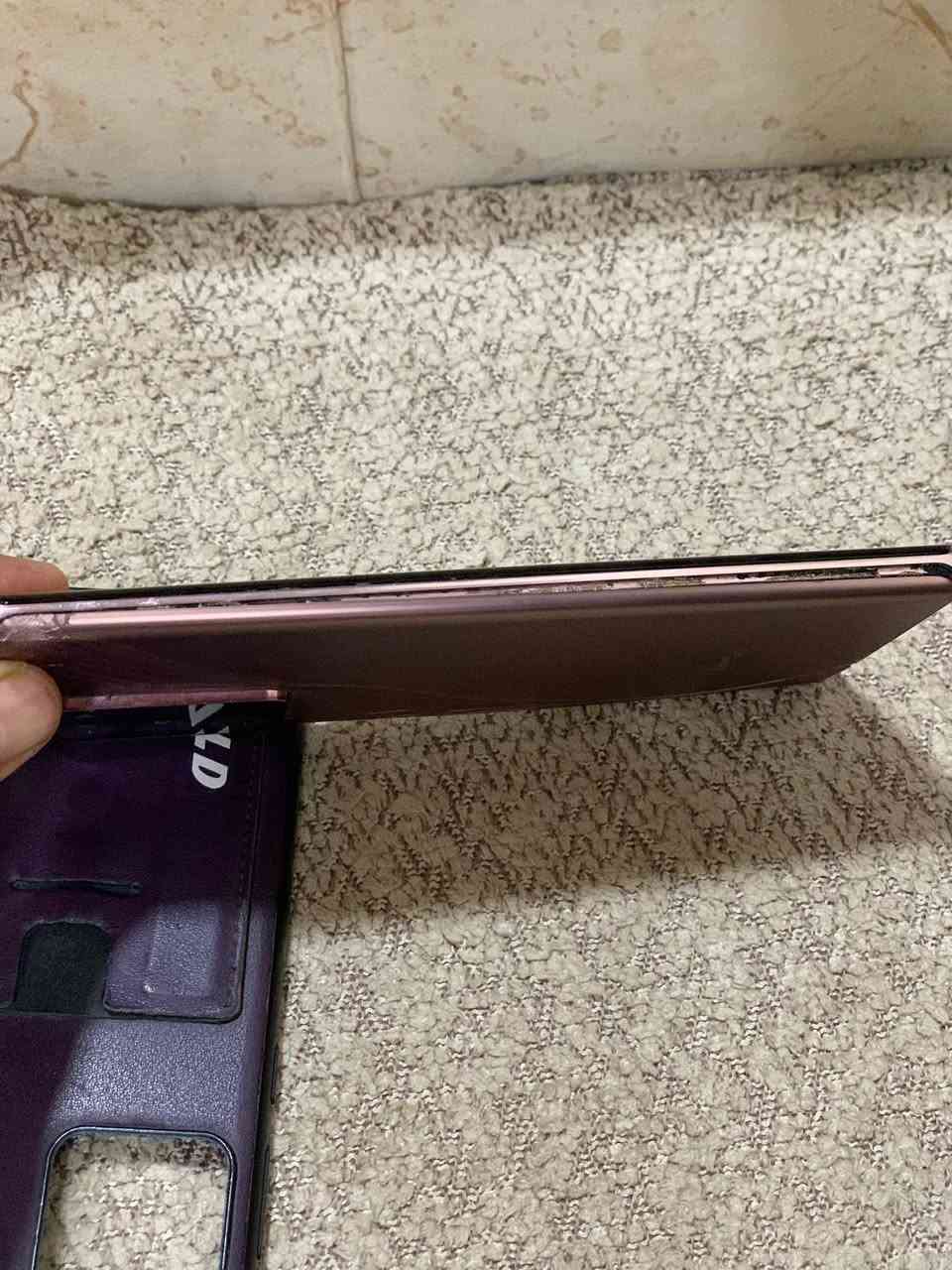 جهاز نوت 20الترا جهاز كلش نظيف بس وكع مني تكسر ظهر فطر بشاشه بسيط جهاز سعره 250 مكاني ديالى  يوجد خدمه توصيل ***********
