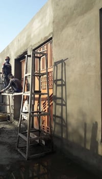 يتوفر كادر الباخ بسعار مناسبه 07817802145