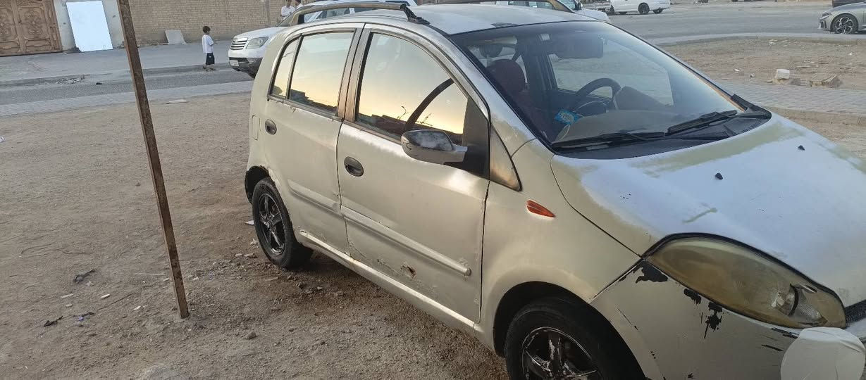 سمند موديل 10سياره جاهزة وشيري A1 اريد مراوس بسياره زينه حسب القناعه رقمي ***********
