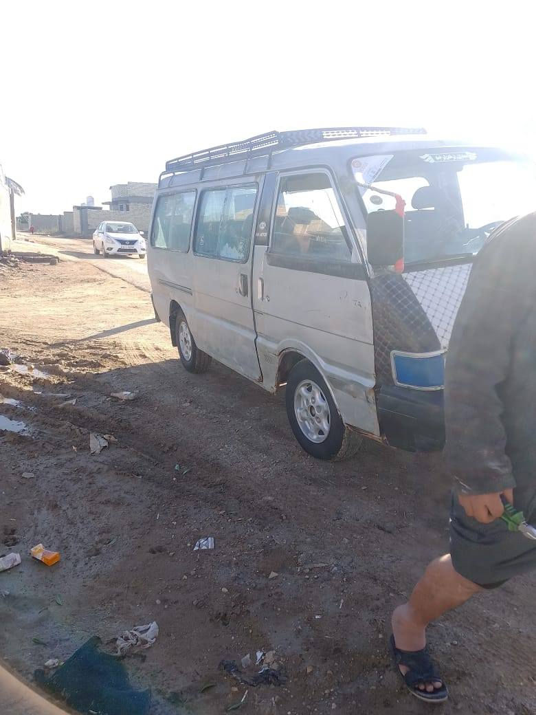 سلام عليكم كيه البيع 1994 كير ومكينه مكفولات والكشر كبال عينك تريد تحويل تريد وكاله 22 وبيه مجال غليل ***********
