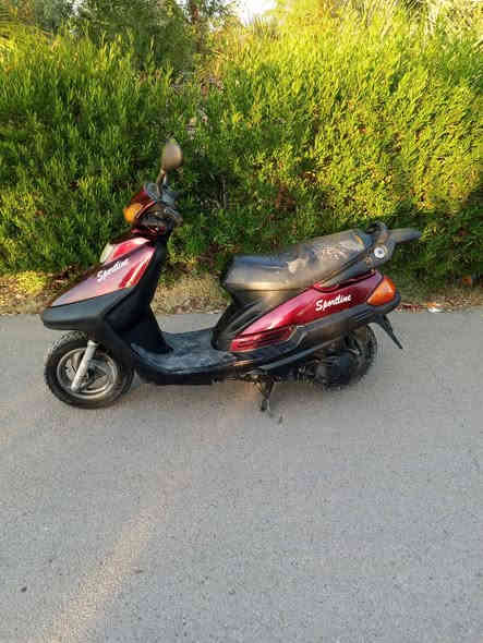 السلام عليكم
للبيع دراجة فراشه سرعه 140 شلعه معدل فول كهربائيات كلها شغاله اشاير شغاله دبلات جدد بك لايت شغال لايت شغال هندر دفره وحده سلف شغال دراجه خرسه شرط ماتسمع بس صوت الصالنصه تايرات جدد قبغ بانزين جكمجه جنطه كله علسويج استانه تعليك كفرات بلاديه مو تجاريه كامله مكمله خير من الله وصور كدامك المكان ناحيه الاسحاقي مركز ناحيه السعر350 وبيه مجال حك الجيه.
للاتصال علرقم *********** / ***********
