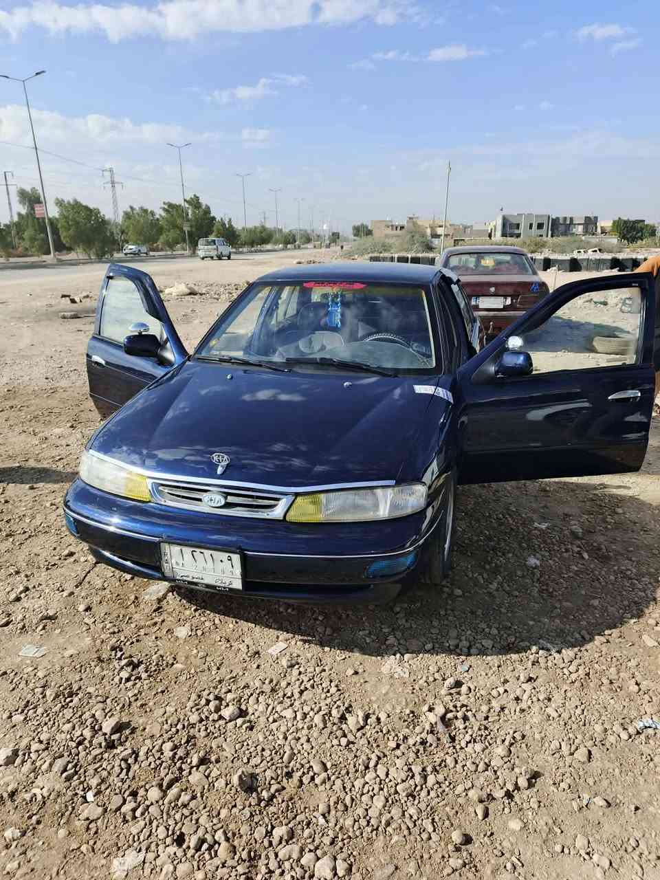 السلام عليكم من رخصةالادمن للبيع كيا سيفه موديل 1995 محرك مفتوح كير عادي مصبوغه حزام للجماليه سياره جاهزه سنويه صاقطه رايده 32 ورقه وبيه مجال السياره احلى من الصوره للاستفسار على الرقم *********** العنوان قضاء القاسم
