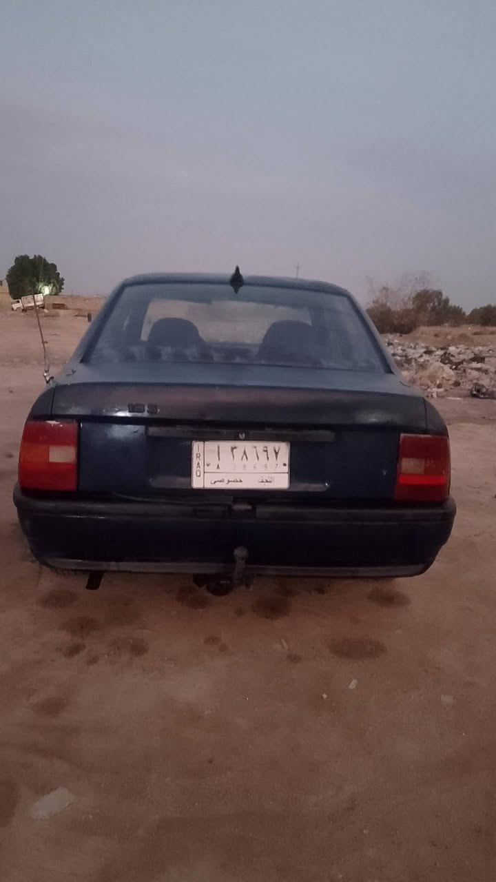 سلام عليكم للبيع  سياره اوبل فيكترا موديل 93 مصبوغه صبغ عام جماليه حداديه جديده كير ومكينه جدد كهربائي جاهزه من الايت البك الايت تخم تاير جديد  رقم نجف الماني مداور ثاني يوم العنوان نجف طريق نجف كربله عمود 130 رقم الهاتف *********** السعر 20ورقه وبيه مجال
