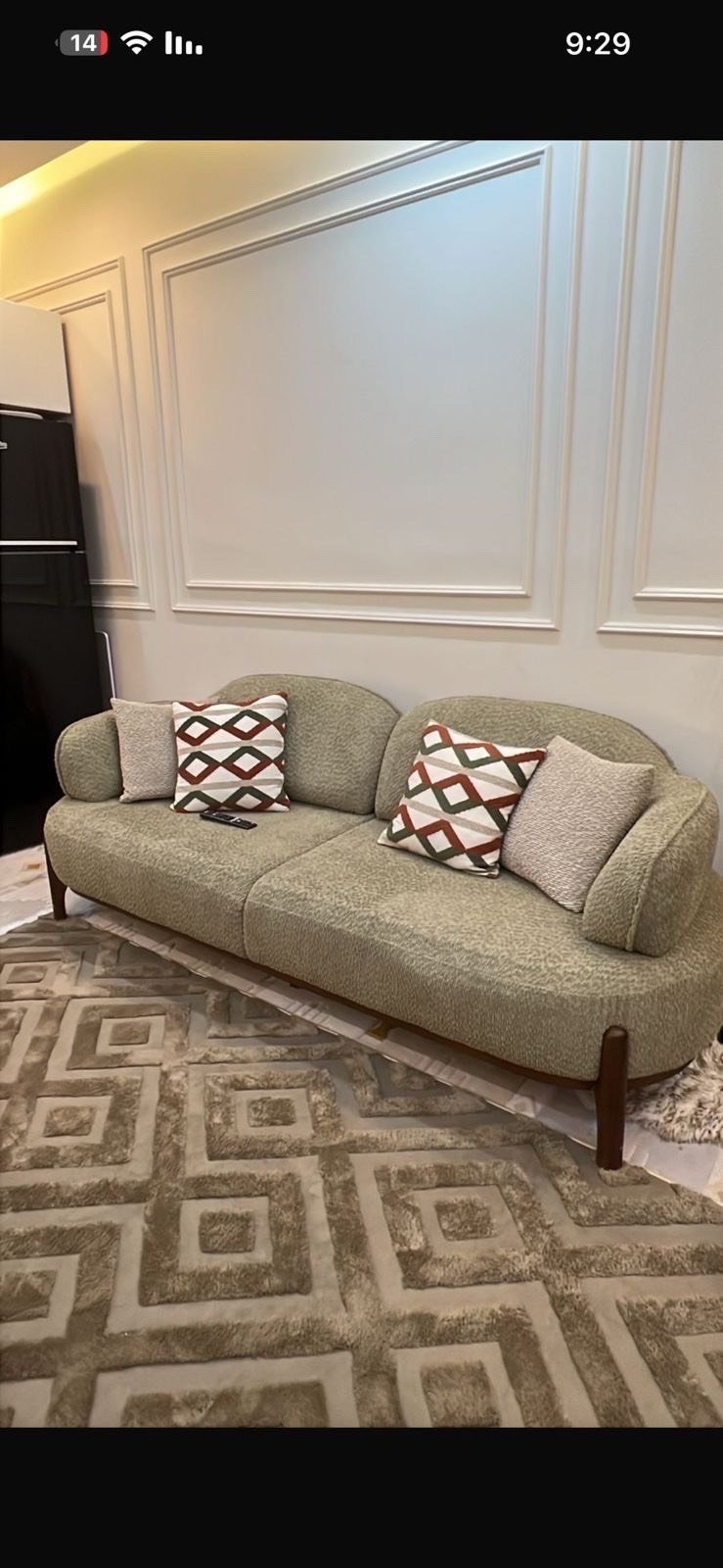 صلاح الدين تكريت / 100 دار
تخم بوهيمي نظيف بعده جديد فول متانه ومابي اي ضرر بس اجه قياسه جبير على الصاله   اخذته ب 3 ملايين من الجشعمي 
//8 مقاعد..قنفات
2 كبار وكراسي 2 
بيع ب 1.250.000 وبي مجال