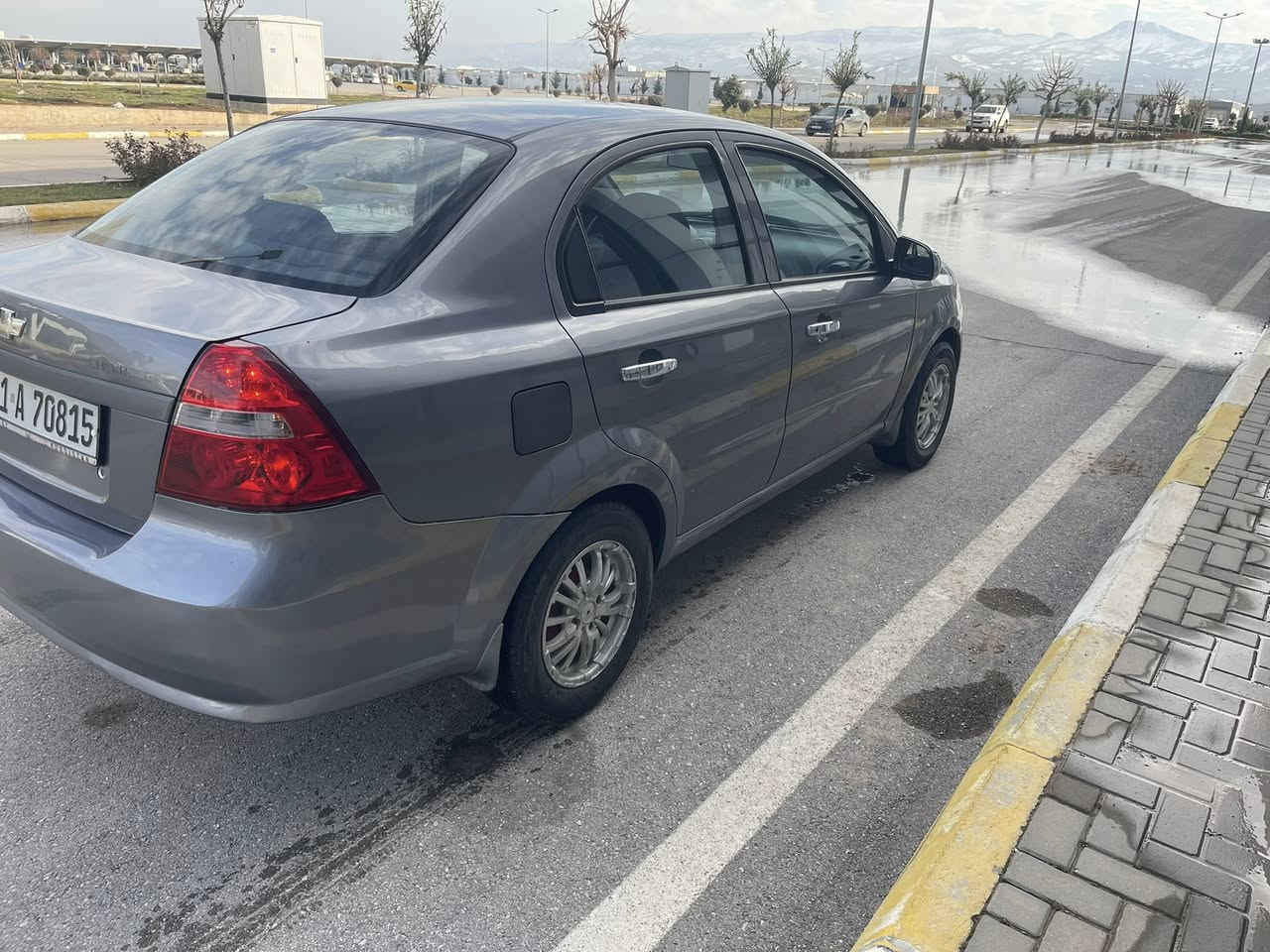 أفيو 2008بس بنيد صبغ بدون دواخل سياره جاهزه من كل نواحي سنويه جديد2030بشرط تحويل كير عادي مكان سياره سليمانيه سعر57 شراي يخابر***********
