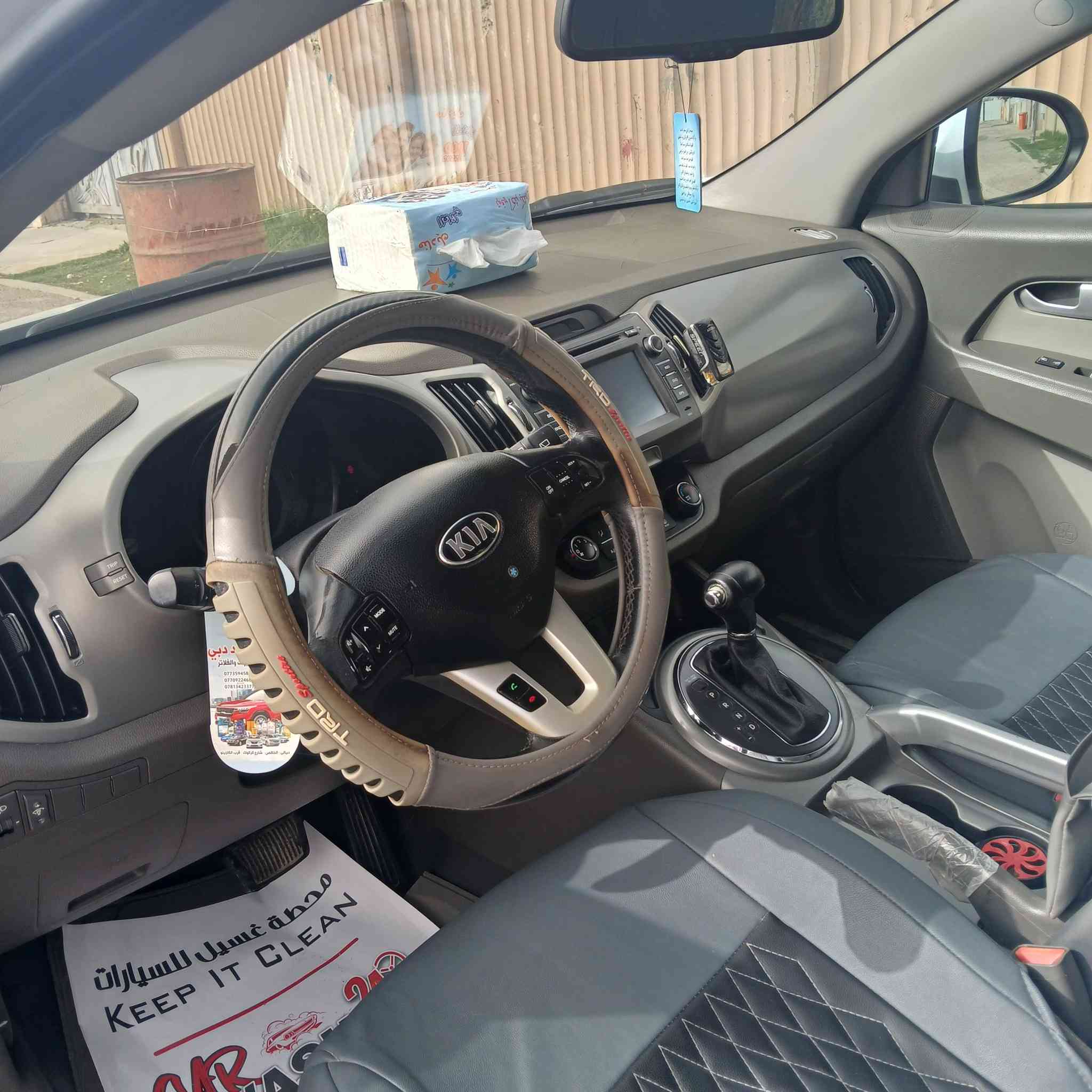 من رخه الادمن سيارة اسبورتج مودل 14مكينه الفين واربع ميه دوش رقم بغداد مشروع وطني بيه رش بابين بدون دواخل جهه السايق السعر ١٤٣بيه مجال بعد المعاينه للتواصل ***********
