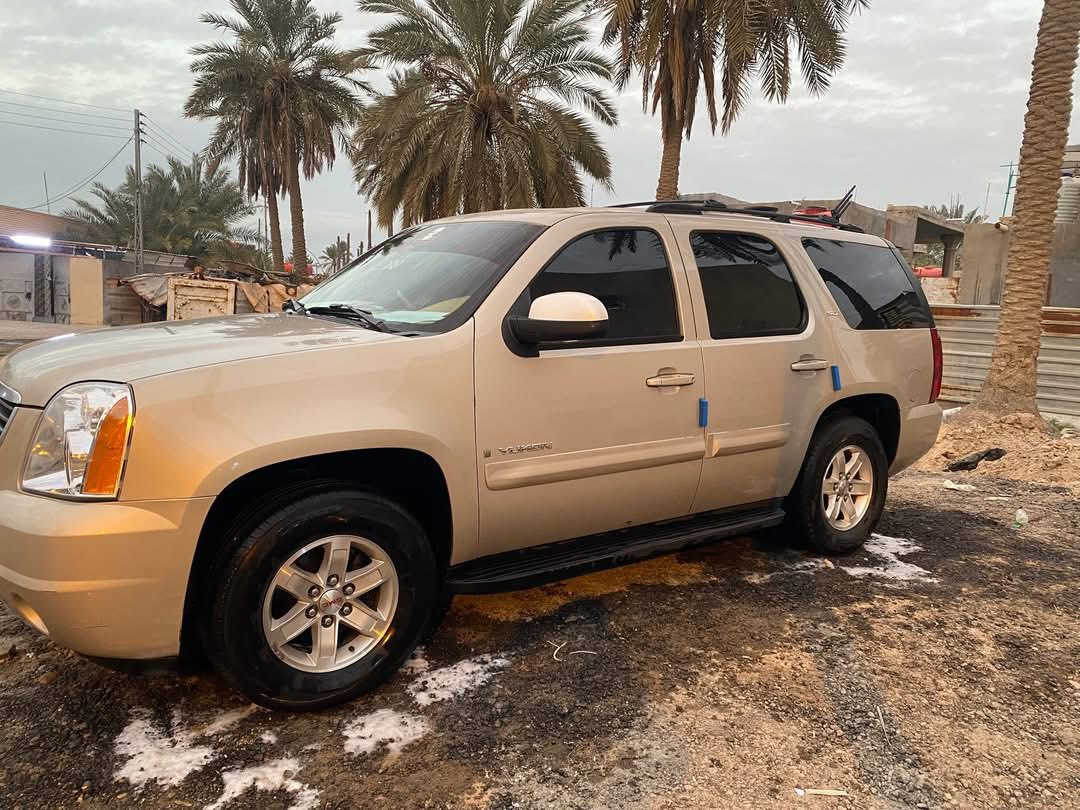 السلام عليكم.
￼ ‏يوكن ￼ادوات دخول جديد ‏

وارد خليجي ￼

 فول مواصفات

 فتحه 

جلد بيجي

 صندوق كهربائي

 كير محرك تدفئة تبريد 

شرط موديل 2008

مكان البصرة السعر (100) وبها مجال ￼

‏رقم الهاتف /***********￼
