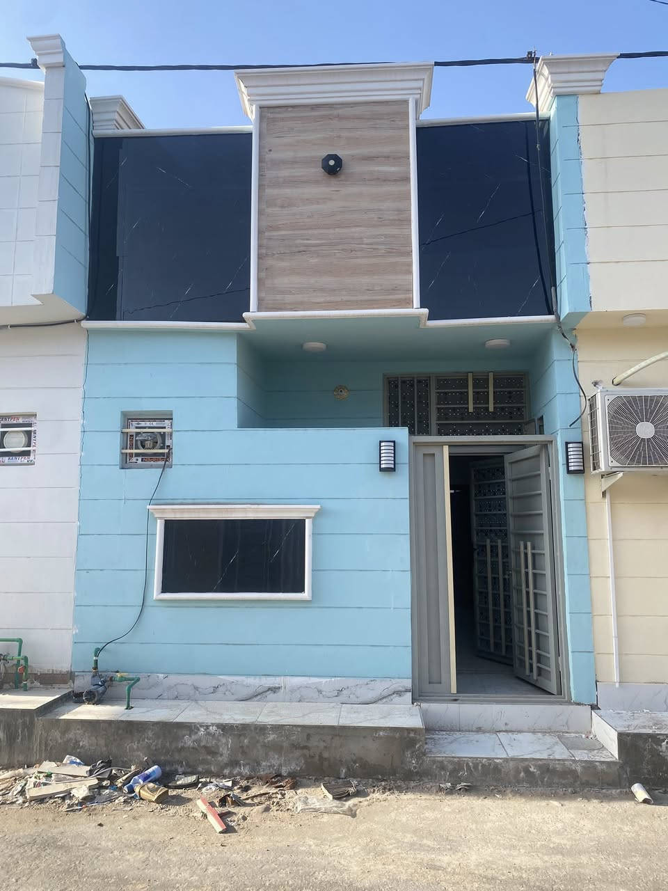 عرض بلاش ((50))م طابق واحد يصلح سكن وحسينيه كافه خدمات ماء مجاي تبليط ملحق حي الكرار قرب سايدين جاير 
***********واتساب.     السعر ((55)) بي مجال
