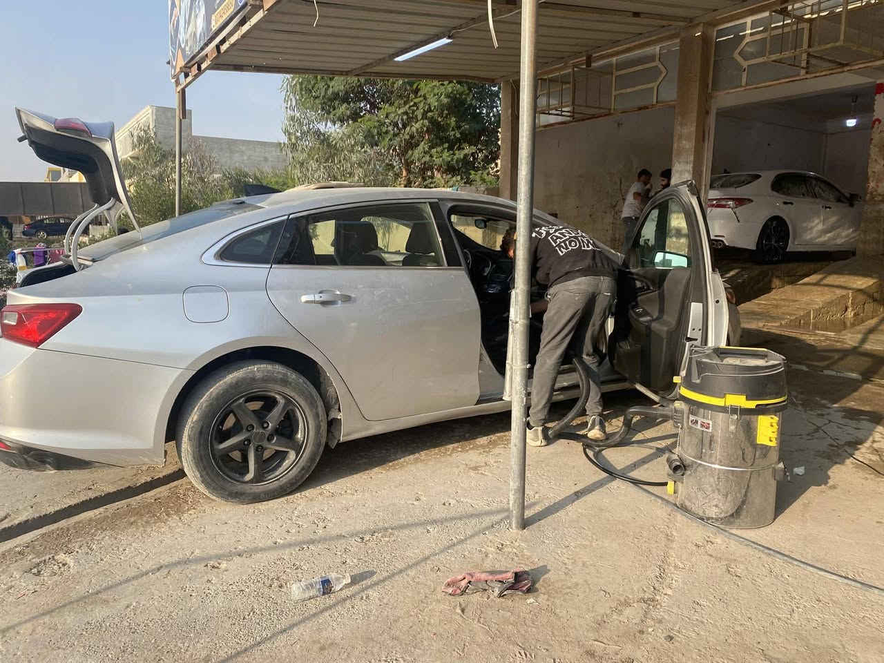 🔥 الوحش الأمريكي 🔥

🚘 شوفر ليت ماليبو  2017

بجم 23

📍 رقم أربيل 

✅ السيارة جاهزة

🚪 بصمة – 4 أبواب

🧾 مواصفات LS

🛠️ الملاحظات:

 ضرر 4 قطع ثنين بامريكا وثنين بلعراق وعندي بيها شخط 3 أشبار بلباب الخلفي ورا السايق

وعليها غرامه تنزل من السعر 8 أوراق 

💰 السعر  ٩٠  🤏 بيها مجال بسيط جداً

المكان: تكريت 

📞 رقم الهاتف / واتس آب:  ***********
