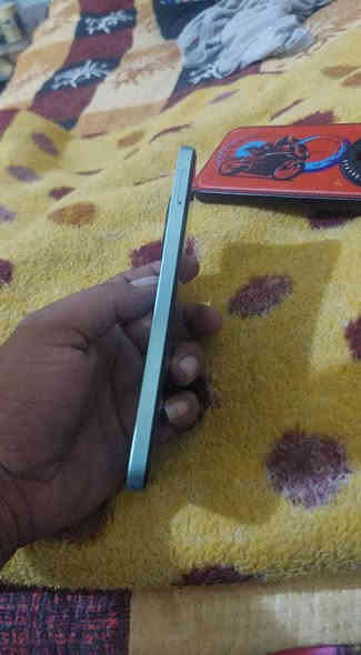 ( تينكو سبارك 30 برو ) 
النضافه #فول شرط #الفحص 
شحن شرط #الفحص 
جهاز راقي #شاهد_لله 
#ملاحظه_اي_عطل_مرجوع_تجي_للبيت 
***********
