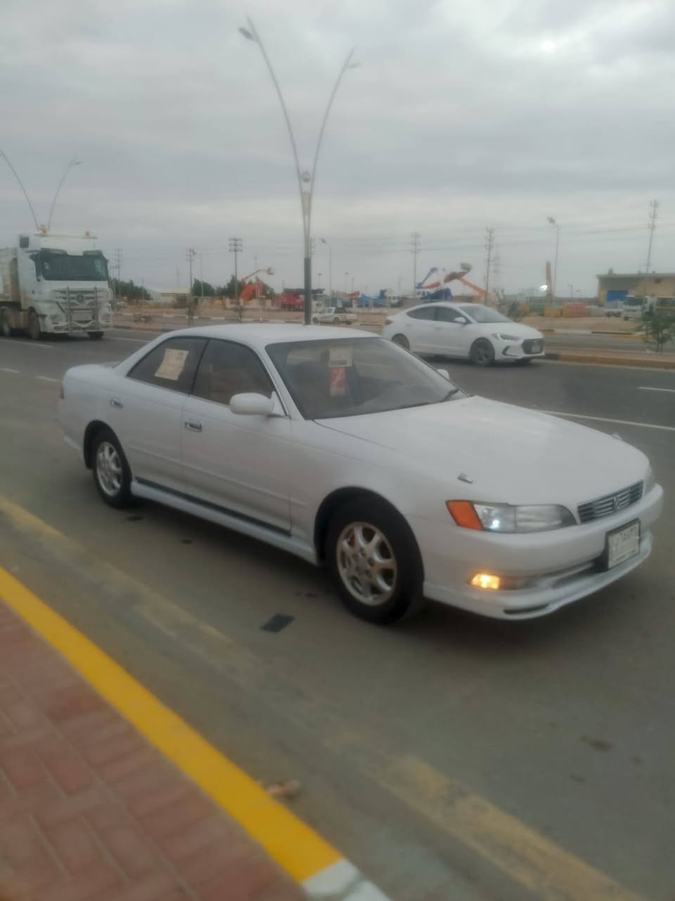 مارك موديل 1993 مكينه فيفيتي  سياره جديده مصبوغه جماليه فقط سياره كير ومحرك وحداديه وكهربائيات وتخم تاير كله جديد سياره جاهزة تحويل مباشر سياره مكفولة من ضربة رقم بصره السعر 71 وبيه مجال رقمي ***********
