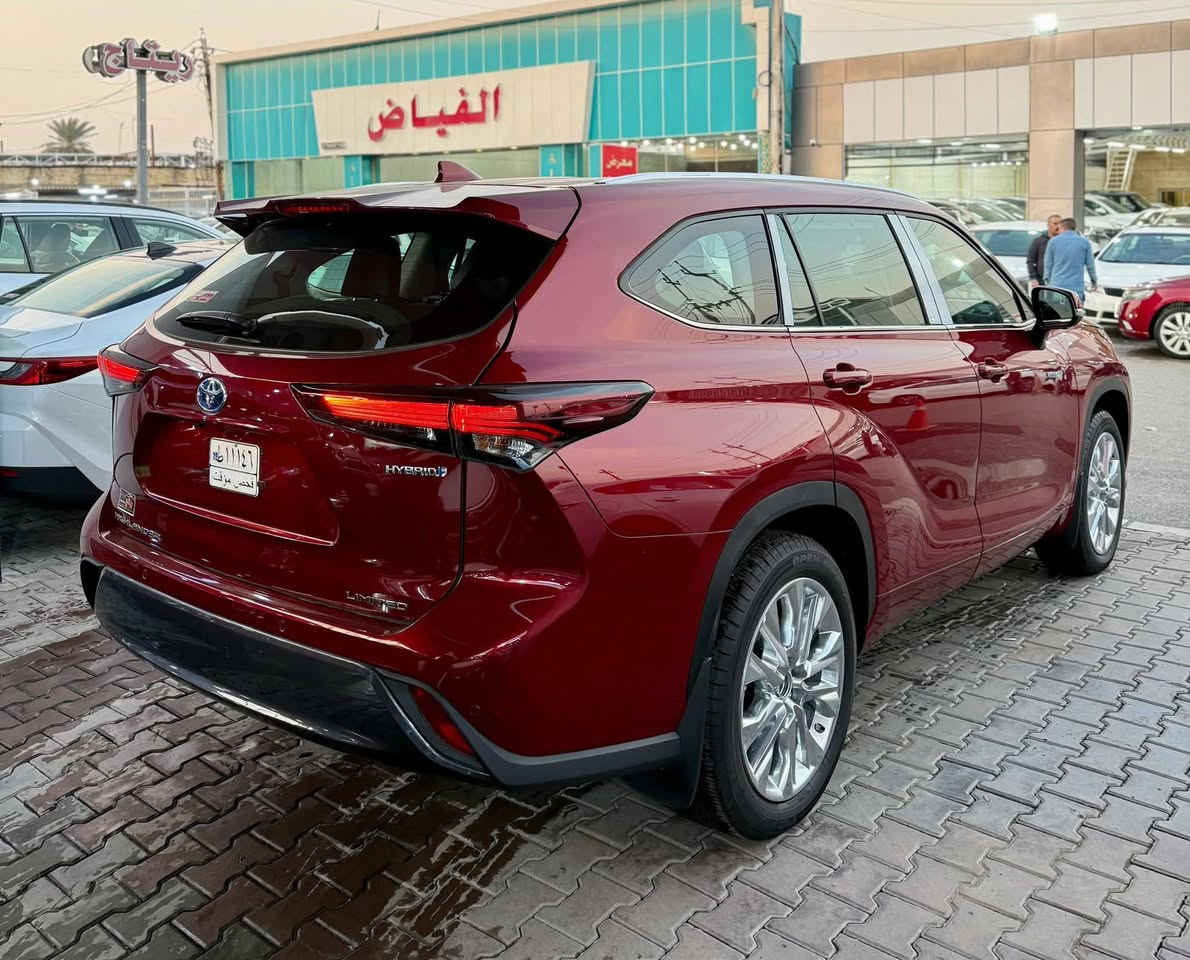 هايلندر عبد اللطيف جميل GL iم ٢٤مكفولة ماشية١٤الف لون احمر بغداد مغلفة ppf جديدة وعلى أيدي من الشركة ت ***********
