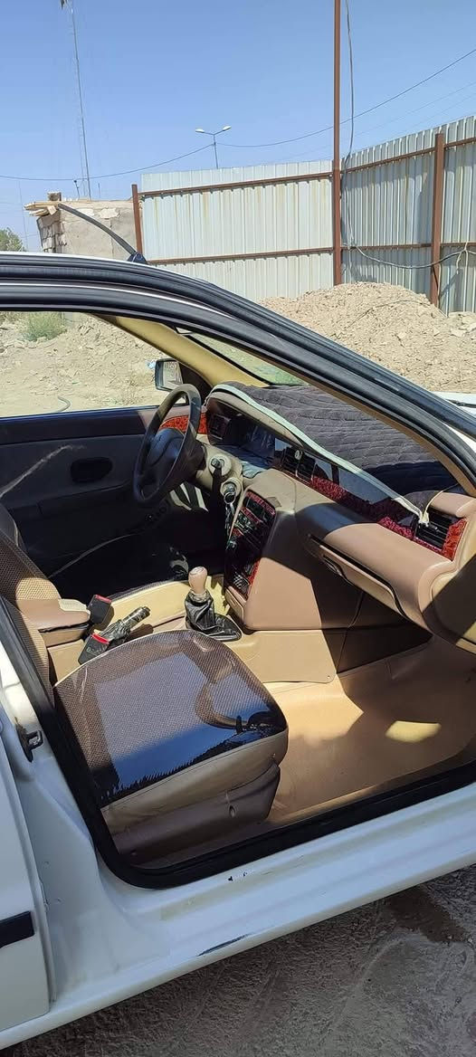 سلام عليكم سمند للبيع 2011🌹
سيارة حلوه ونضيفة  لا فتح لا تبديل  لا🚸 تنقيص ولا تبخير حداديه جديده مابيها كل🪬 نقص تخم تاير (رقم بغداد) ⚡
 مكاني/بغداد/مدينة الصدر 🏠
للاستفسار***********📞اتصال واتساب
السعر / 57 وبيها مجال ☘️
