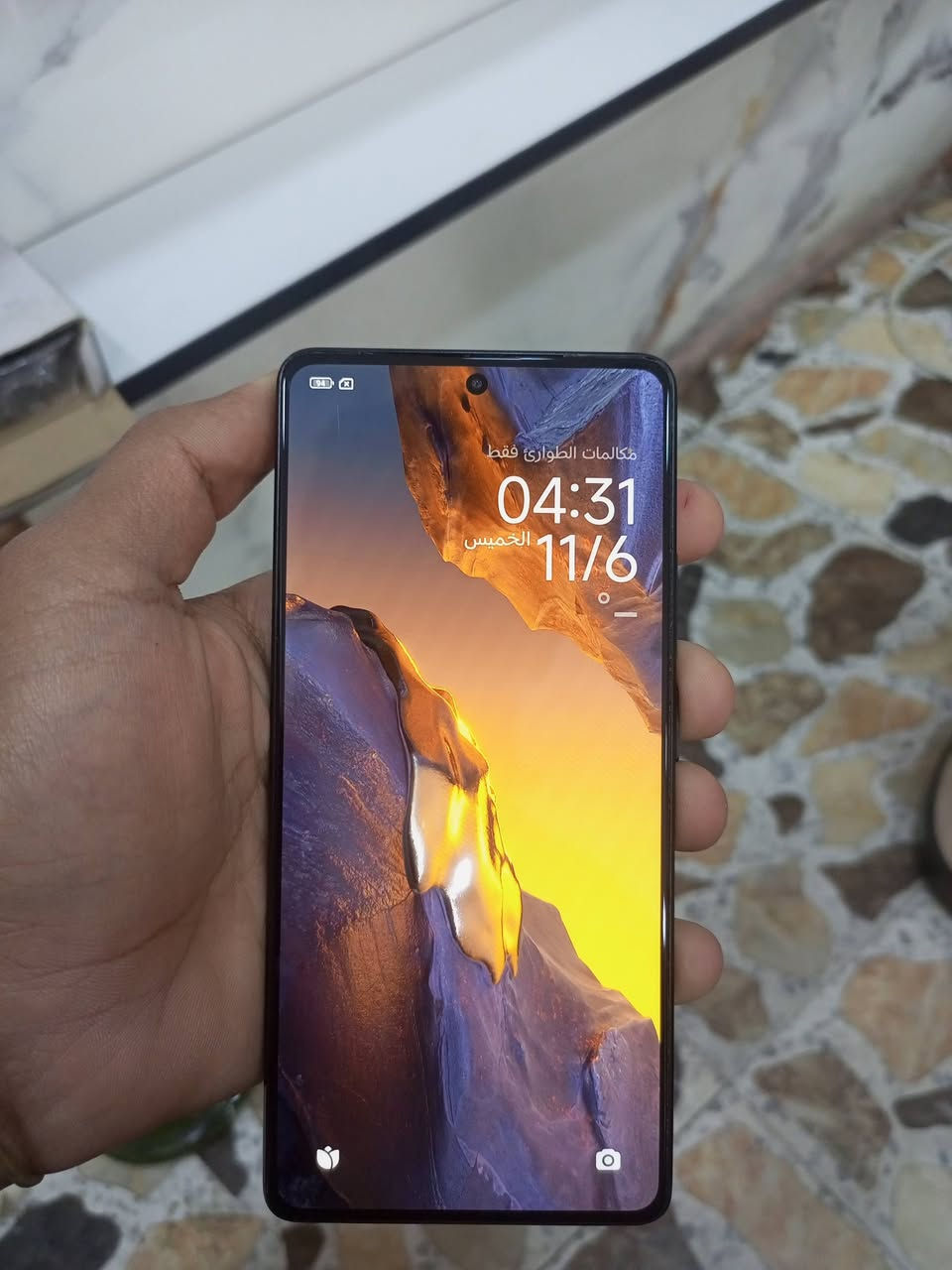 بوكو F5 جهاز نضيف فقط مبدل شاشه شرط اصلي وكاله من الشركه الباقي كله شرط ذاكره 256رام
12بوبجي 90فريم جهاز كلش حلو ونضيف شراي يتفضل خاص لو يتصل ***********عنوان كركوك حي العسكري
