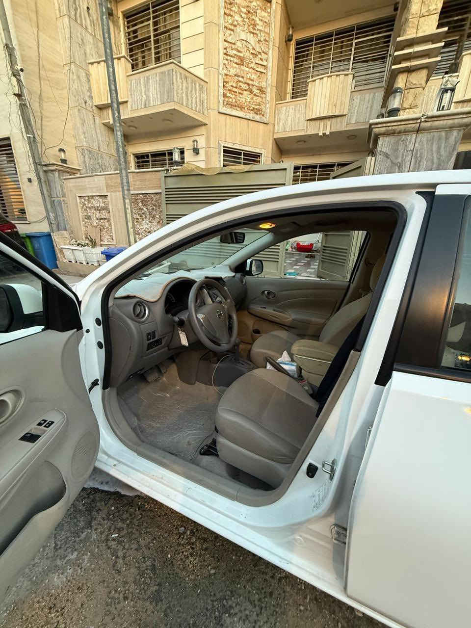 السلام عليكم نيسان سني موديل 2023  كفاله لاصبغ لامعجون لاتبديل ماشية 41 الف سونار جديد موجود
تحويل ثاني يوم
مكاني بغداد مدينة الصدر 
السعر 115 وبيها مجال 
***********
