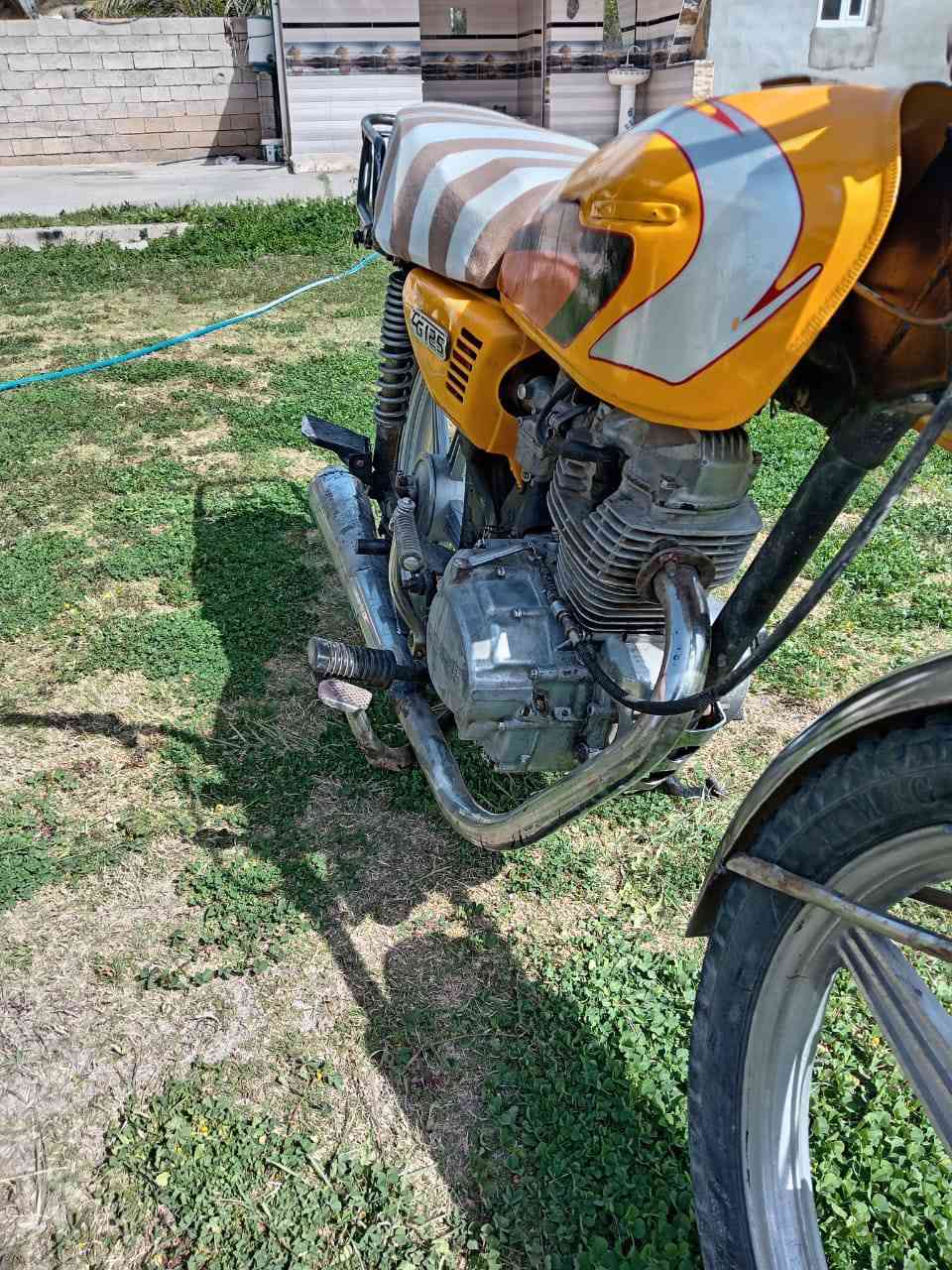 سعر 200وبيه مجال
***********
