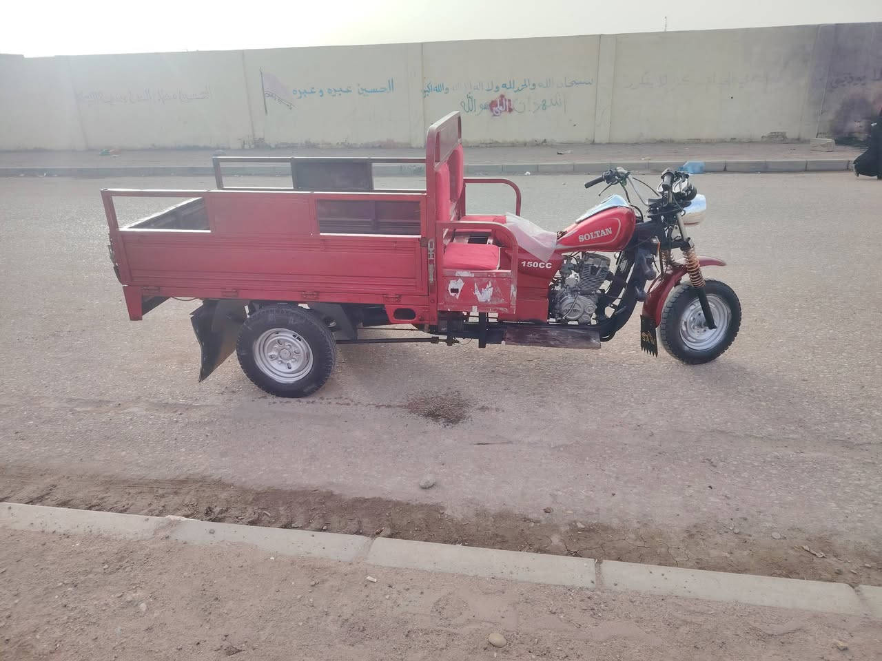 سلام عليكم ستوته لبيع موديل 2016 ستوته حلوه ونضيفه وكيله سيد خلدون  سعر مليون و٨٠٠ وشراي ينتصل ***********
