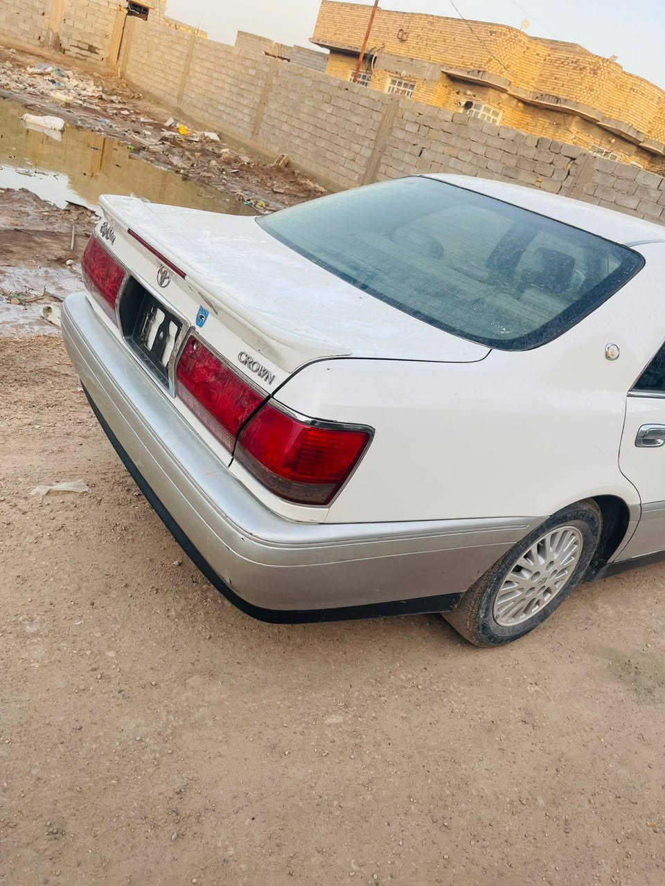 ملكه دكمتين  گصه قماره فقط وضع الشركه
مكينه وگير بل كارتون حداده تخم تاير 100٪100
تبريد ثلج كهربائيات كشنات كهربائيه كلها جاهزه ما بيها نقص برغي
سعر 40 مكان بصره زبير اتصل وتدلل
***********
