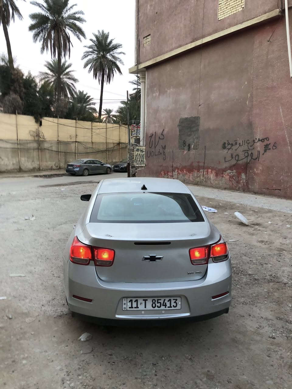 السلام عليكم
للبيع شباب ماليبو 2015 وارد امريكي 
رقم بغداد باسمي تحويل ثاني يوم
الهزة ممنتهية و السنوية 2029
كير و مكينه جديدات شرط ع الفحص 
السيارة نصبتها حلوه و تخبل مابيها اي نقص تشغل وتمشي وين متريد ترايك منانه لعمان 
مكاني بغداد 
رقم التلفون : ***********
السعر : 84 ورقه و بيها مجال للشراي
