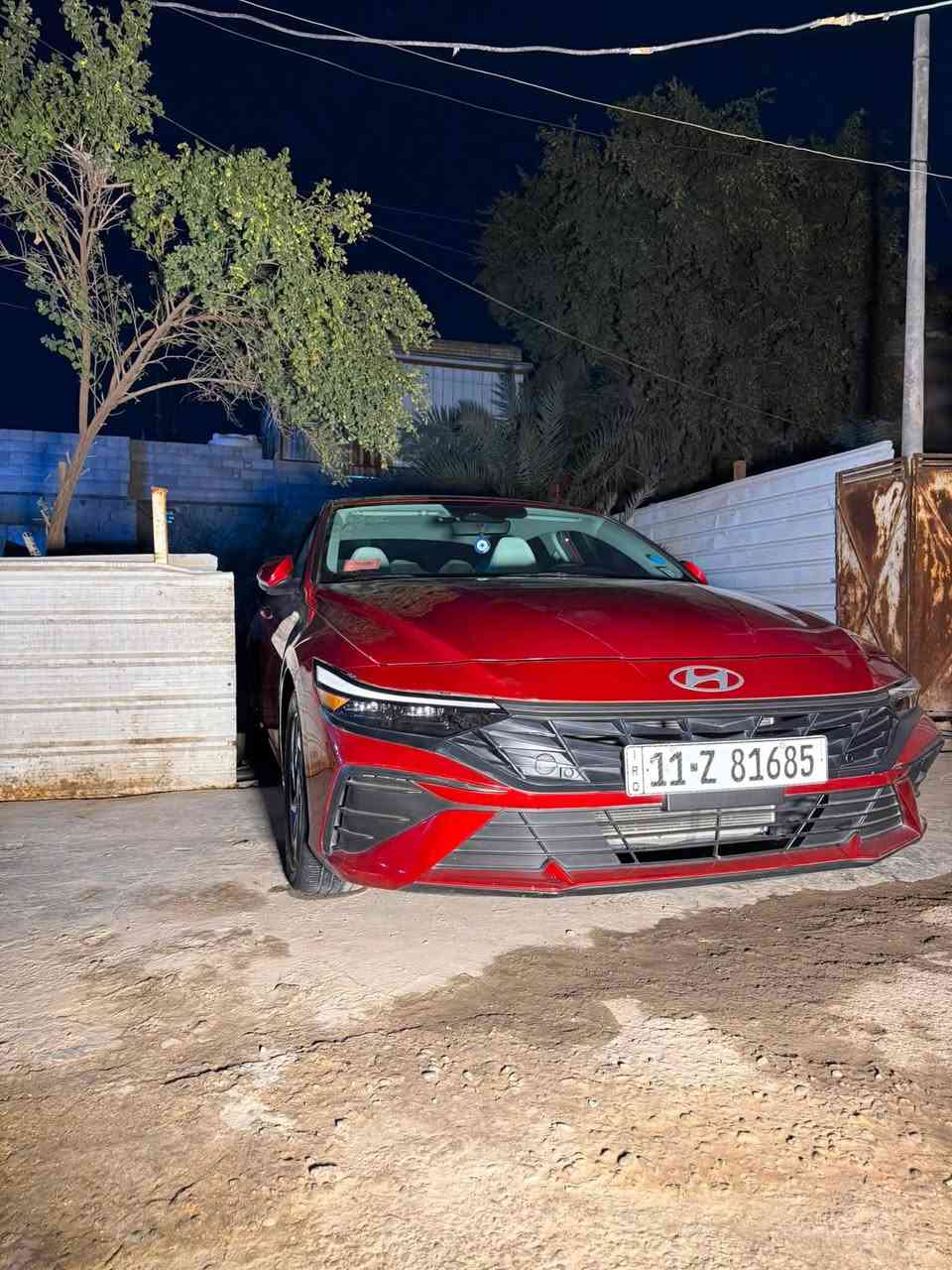 السلام عليكم شباب
النترا 2024 
ضربته كما موضح في الصور ماشيه 13 الف فقط
محرك 2000 دوش دوشمتها جديد ابيض جلد 
نص فول السياره بعدها كلها ع بلاد
مكاني بغداد الامين الثانيه 
اتصال او واتساب
***********
