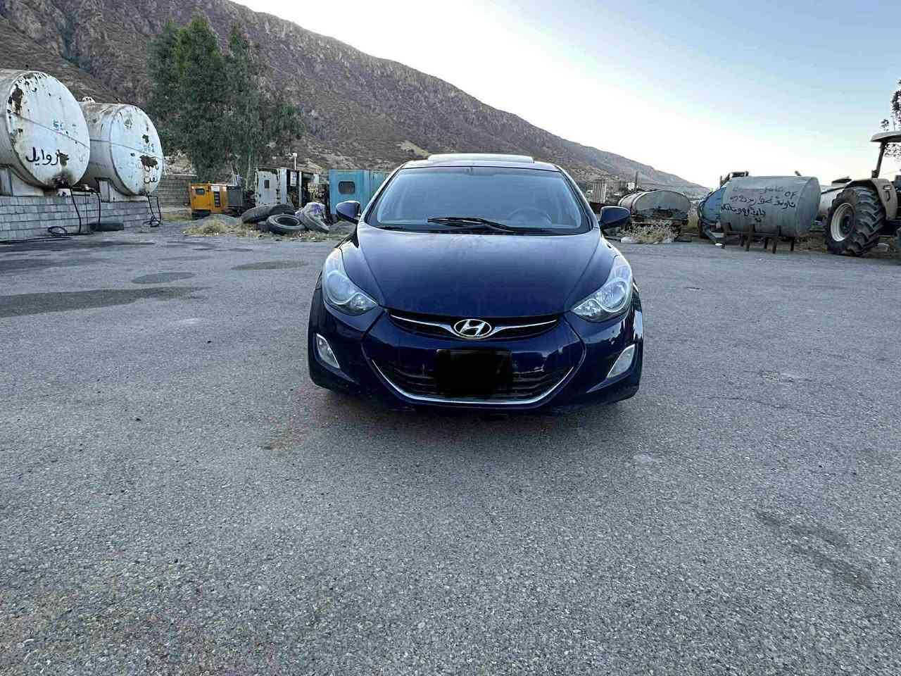 هۆندا ئەلێنترا ٢٠١٣ 
لێزەری دوبەی بڕاوەیە
فول مواسەفات 
سلآیت 
کوشن جڵد
ئیکۆ
تراکشن
تعدید سورحە
کوشن هیتەر 
کارەبای هەمووی بەشەرت 
سحری/٥٥$و مەجال
*********** أربيل, العراق
