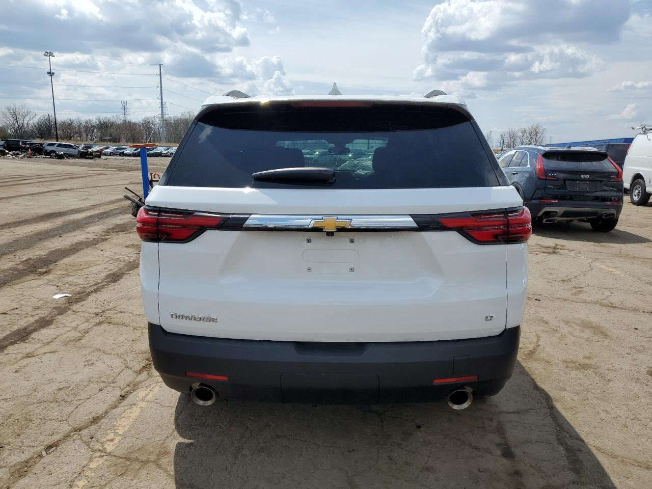 السلام عليكم
شوفرليت ترافرس 2023

LTسته سلندر

دخول جديد مرقم اربيل كامل باسمي

حادث دعاميه فقط والباقي كفاله 

ماشيه 28 الف كيلو 

مواصفاته 

كشن سياحي

تشغيل عن بعد 

رادار مري 

رادار امامي

جنطه كهرباء 

حساس خلفي 

شاشه قاصه 

شحن وايرليس 

اشاره بالمري 

كشن كرباء 

لسياره بعد على وضع لشركه 

جديده بمعنى الكلمه كامله مابيه نقص 

الشراي يتصل غير متواجد على النت 

مكلف بالنشر مكان لسياره العماره 

رقم صاحب لسياره 

***********
