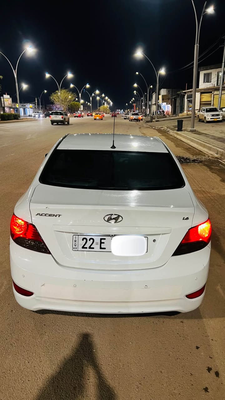 اكسنت 2014
سنويه جديد
هزه جديد
رقم الماني جديد
رقم اربيل 
ورقة فحص مرفق ويا منشور
موصفاتABS وECO
داخل فورميكا يعني صاجي
شاشه و كاميره و حساس خلفى
ودفتر بنزين موجود
مكان سياره كركوك
سعره 104 وبي مجال
رقم موبايل 
***********
*********** كركوك, العراق
