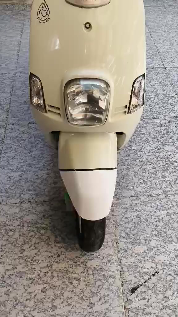 سلام عليكم شباب درجه حاويه بعده كارتون رمبه درجه كفاله عامه سعر 1300وبيه مجال درجه كله شغل نكره سلف هندر وشراي خابر بيك خير وتدلل رقمي ***********
