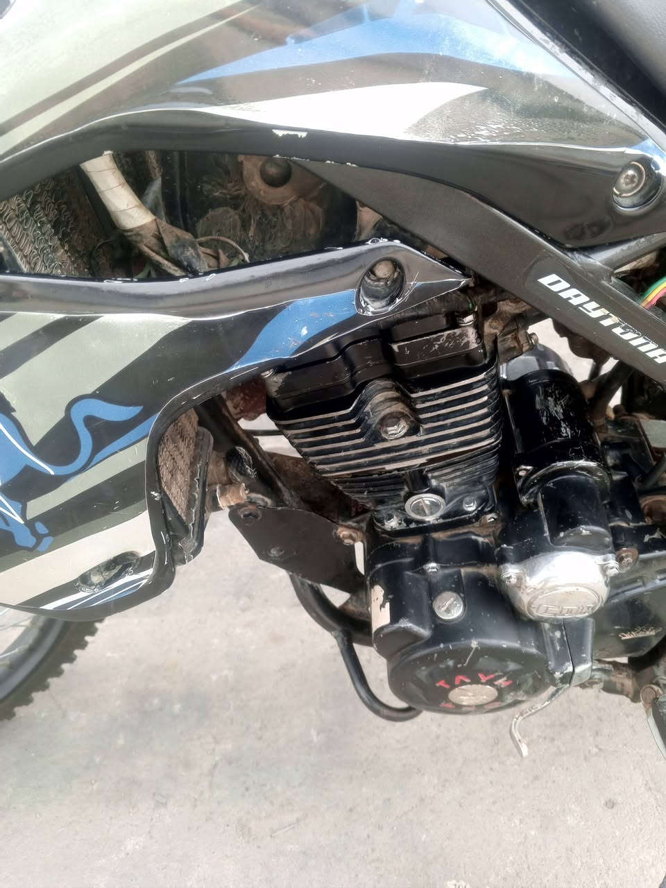 سلام عليكم  قفاز للبيع يرا ني بدون اوراق مكينه محور مال دايوان هندر واخد وكهربائيات كله شغاله بس عوزهه باتري مكاني كوت يم معمل الوكسجين سعر600وبيهه مجال مستعجل علش عله بيعتهه


**إذا كنت صاحب هذا الإعلان وتريد حذفه لأي سبب، رجاءا أرسل رسالة إلى الدعم الفني**