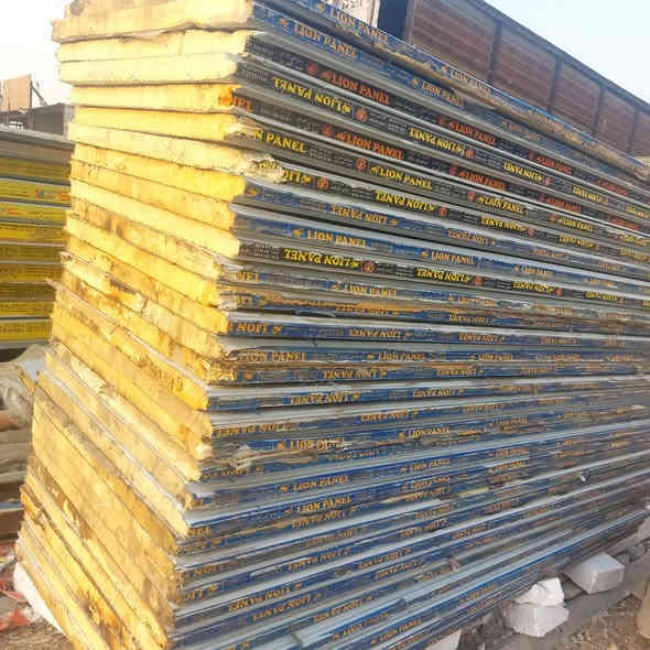 سلام عليكم منرخصت مدير الكروب تم وصول وجبة 
اتصل ***********
سندويج جداري نضيف الطول مترين ونص نضيف 
سعر القطعة ١٨ الف العنوان بغداد
