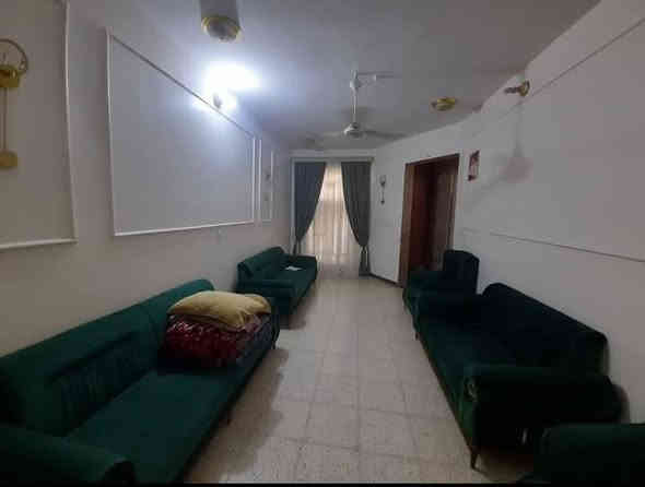 ياالله ياارحم الراحمين
______________

✅دار للبيع طابو صرف

✅الموقع حي الزهراء قرب المستوصف خدمات كامله ارصفه تبليط مجاري

✅المساحه ١٥٠ متر واجه ٧ ونص

✅مطلوب اسكان ٧ ملاين 

✅البناء طابقين

✅الطابق الأول غرفه وصاله واستقبال ومطبخ وصحيات داخلية وخارجيه ومناور وكراج كبير

✅الطابق الثاني غرف عدد ٢ وصاله

☎️للاستفسار ***********

✅مكتب ابو عبدالله الشمخاني للعقار
