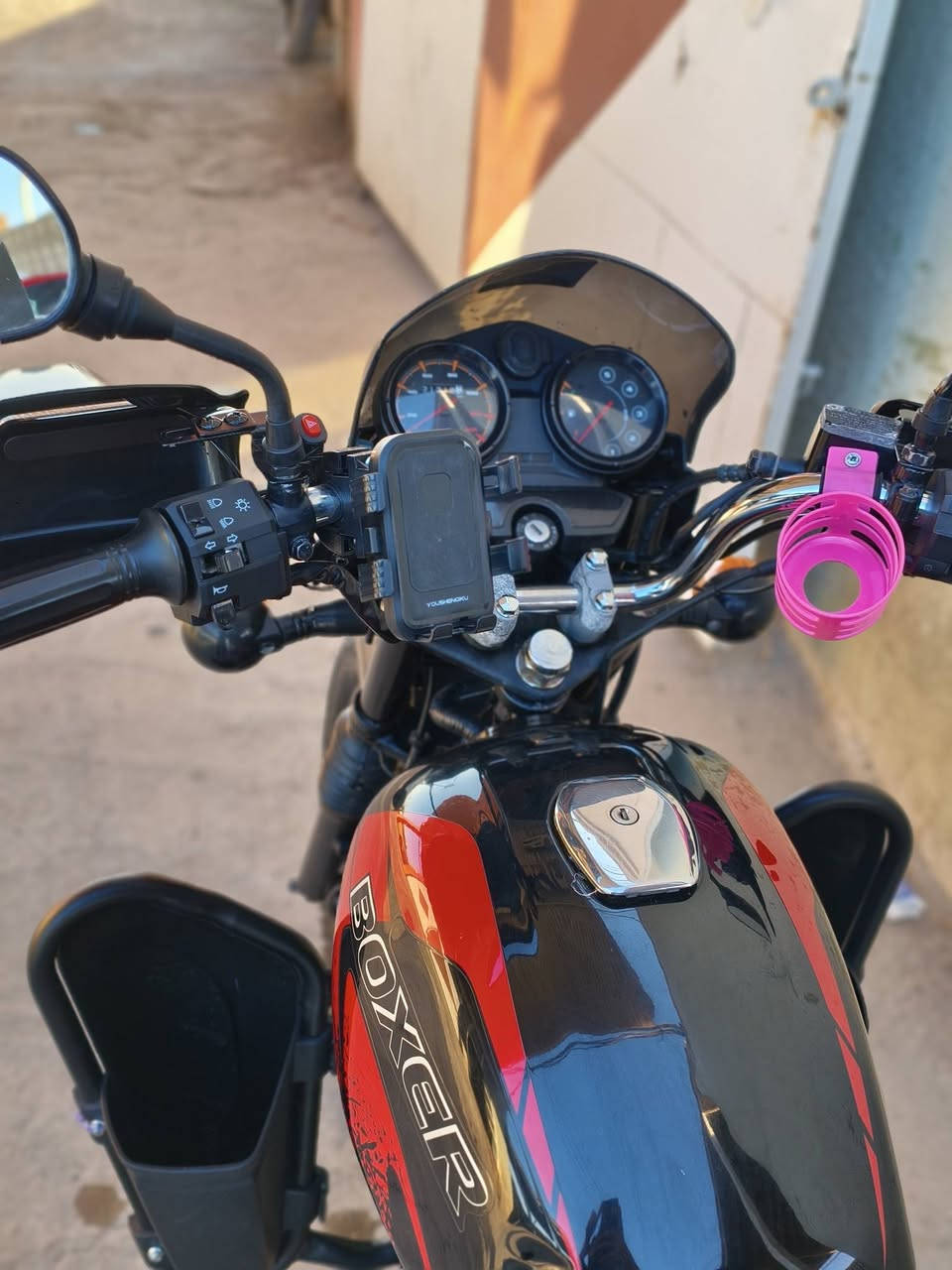 سلام عليكم دراجه بوكسر جبلي مكفورله موديل 2023 رقم وسنويه ***********
