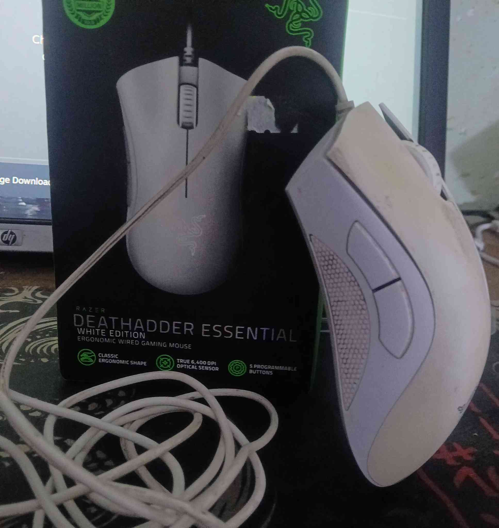 السلام عليكم
رام 8gb 2x4 ddr3 1600 

وماوس هديه razer deathadder essential

ب10. متوفر توصيل


**إذا كنت صاحب هذا الإعلان وتريد حذفه لأي سبب، رجاءا أرسل رسالة إلى الدعم الفني**