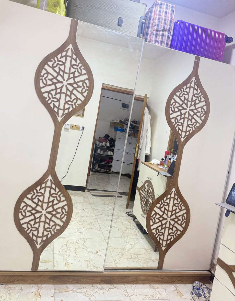 غرفة تركية ٥ قطع جديده 
قفله ٣٥٠ مستعجلين ع بيعها 
سبب البيع دنشيل وماعندي مكان الها بغداد, العراق


**إذا كنت صاحب هذا الإعلان وتريد حذفه لأي سبب، رجاءا أرسل رسالة إلى الدعم الفني**